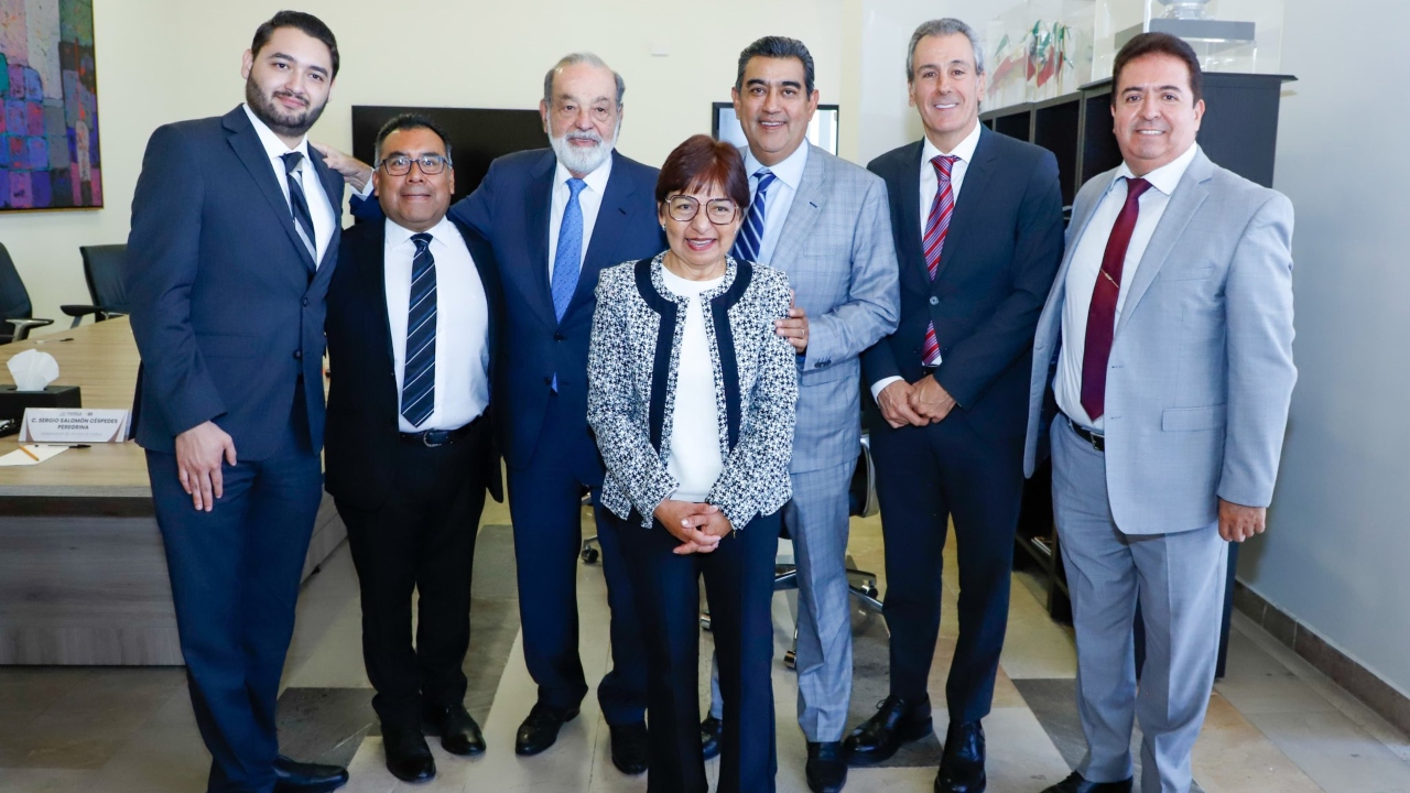 Reciben Armenta, Salomón y Chedraui a Carlos Slim en Puebla