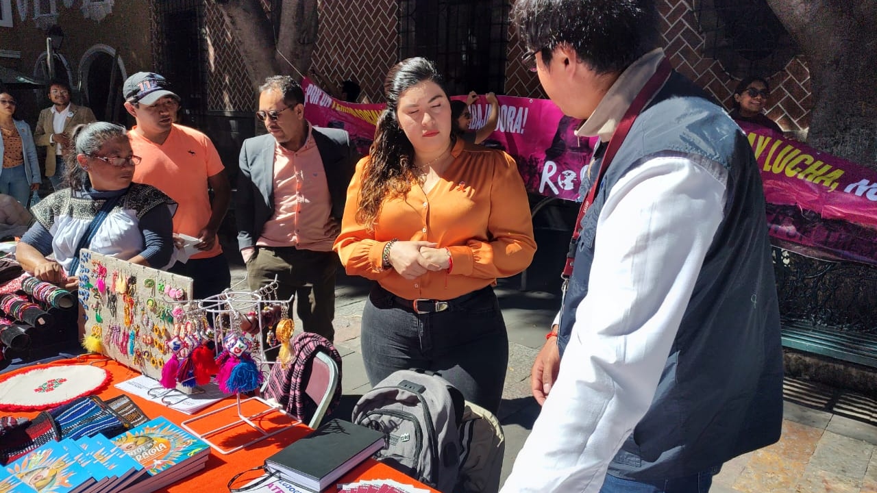 Mujeres en Puebla laboran en informalidad: diputada