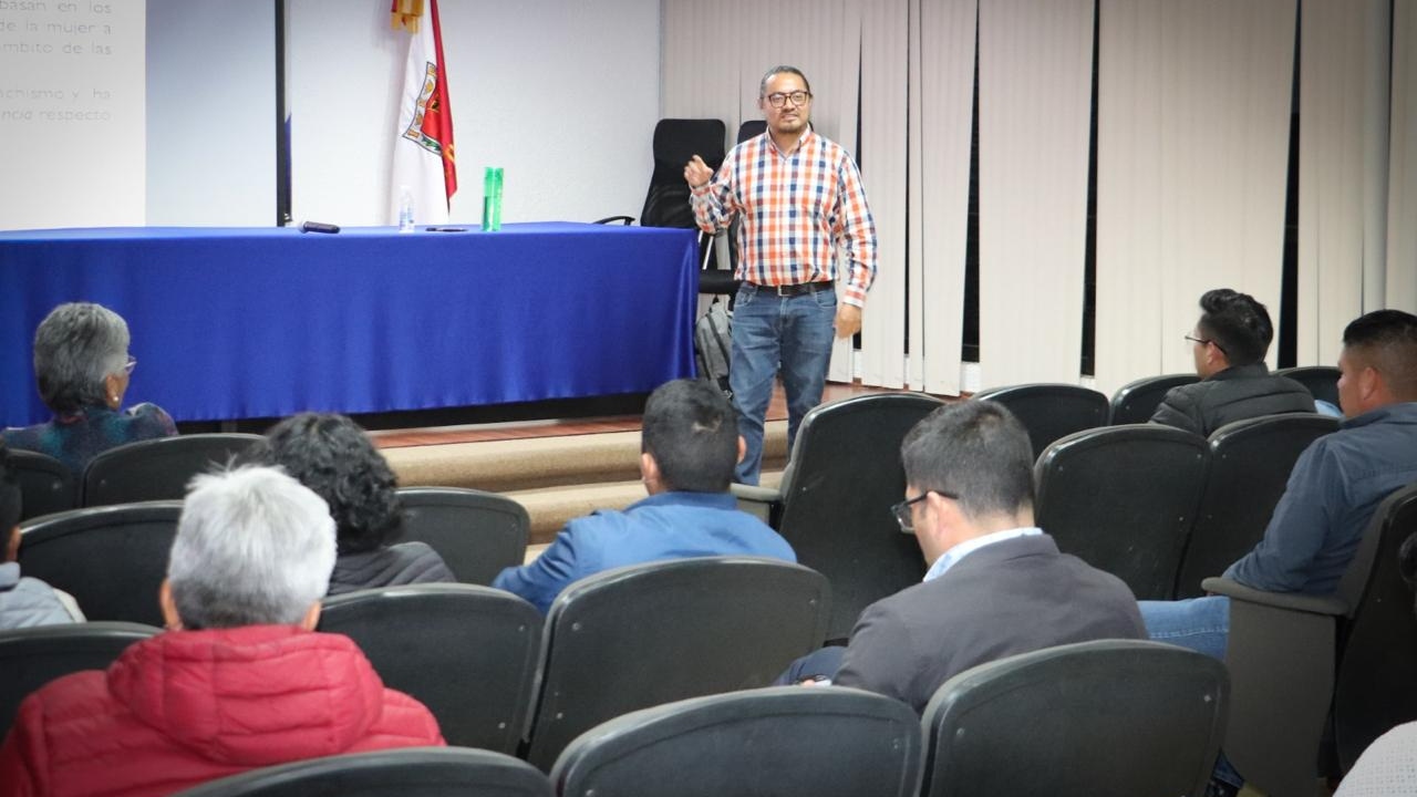 FGJE recibe capacitación para erradicar la violencia contra mujeres