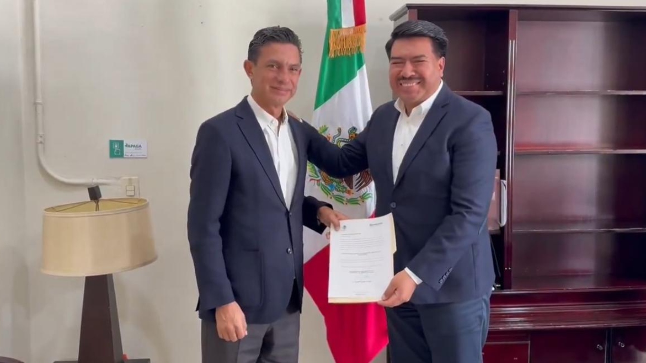 Exdirigente del PRD se integra a gobierno de Alejandro Armenta