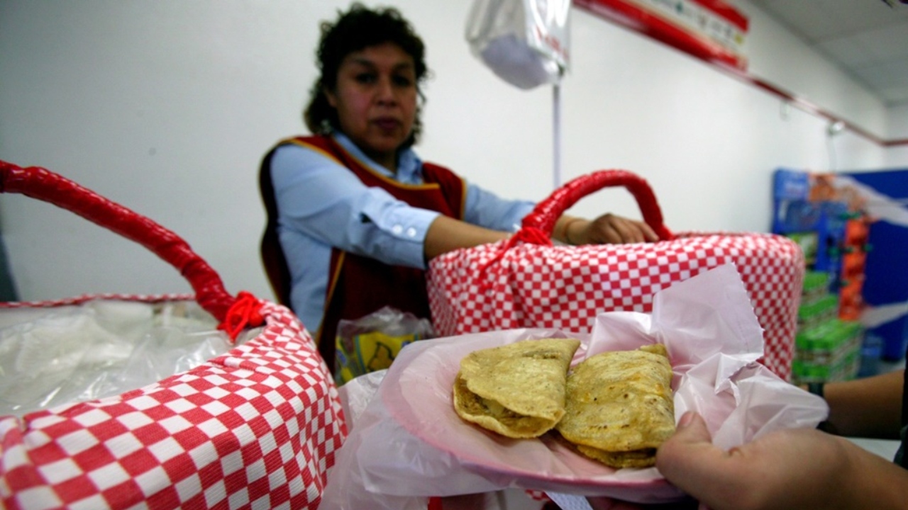 San Vicente Xiloxochitla celebró la tradicional Feria del Taco de Canasta