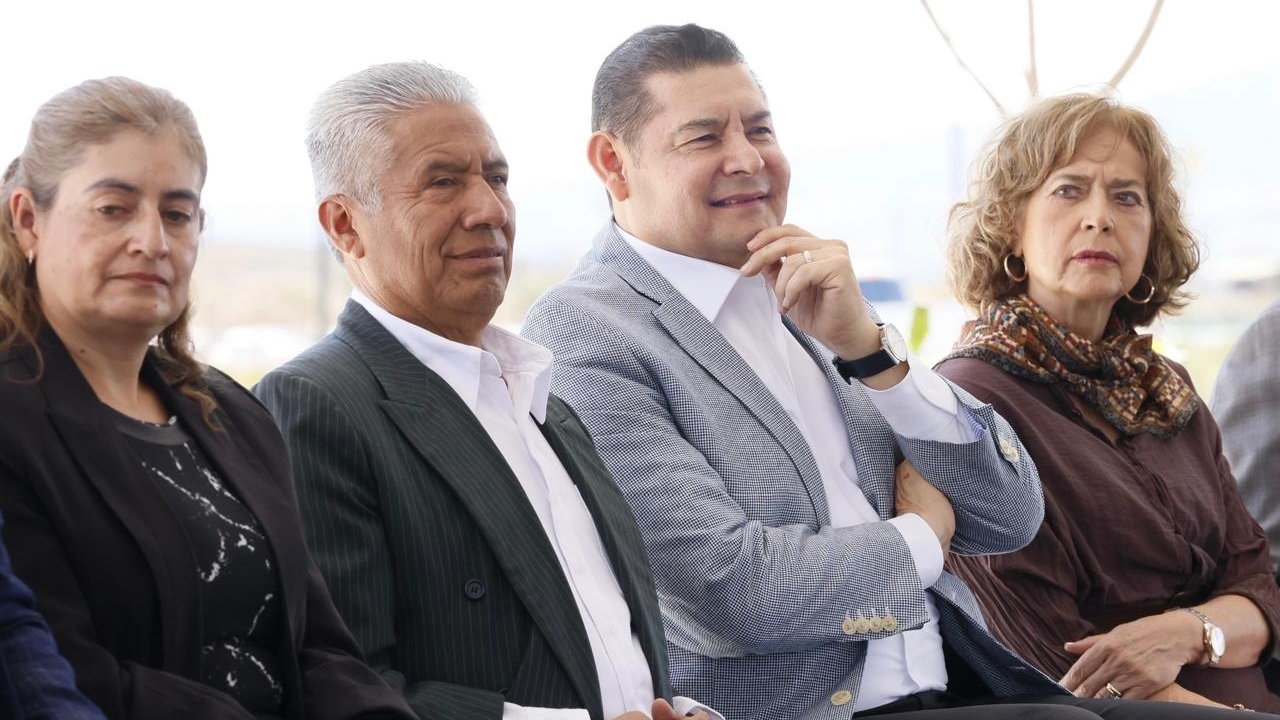Predios en Ciudad Modelo, para vivienda social: Armenta