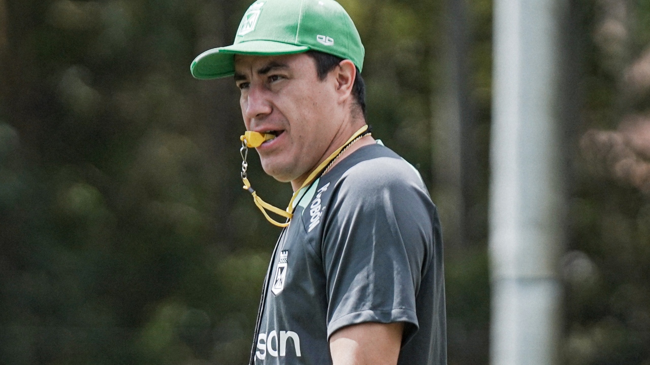 Logra Efraín Juárez doblete en liga colombiana