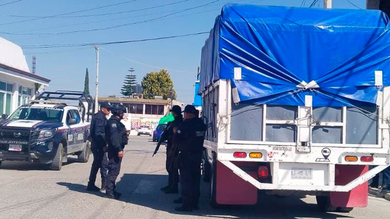 Frustran policías de Huejotzingo robo de camioneta
