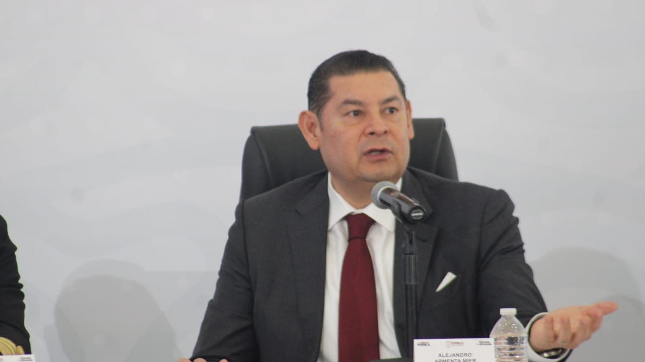 Estados Unidos ha deportado a 327 poblanos: Armenta