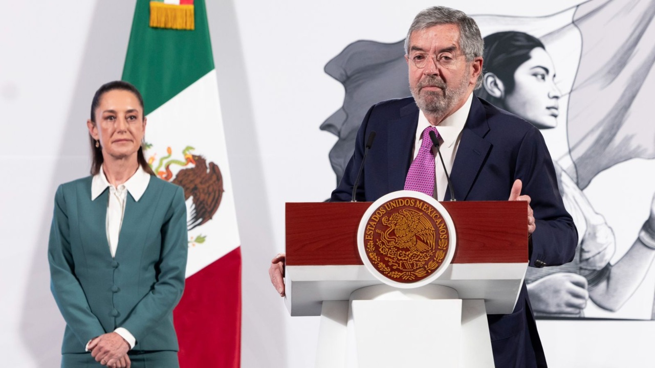 Plan “México te abraza” busca apoyar a deportados por Trump