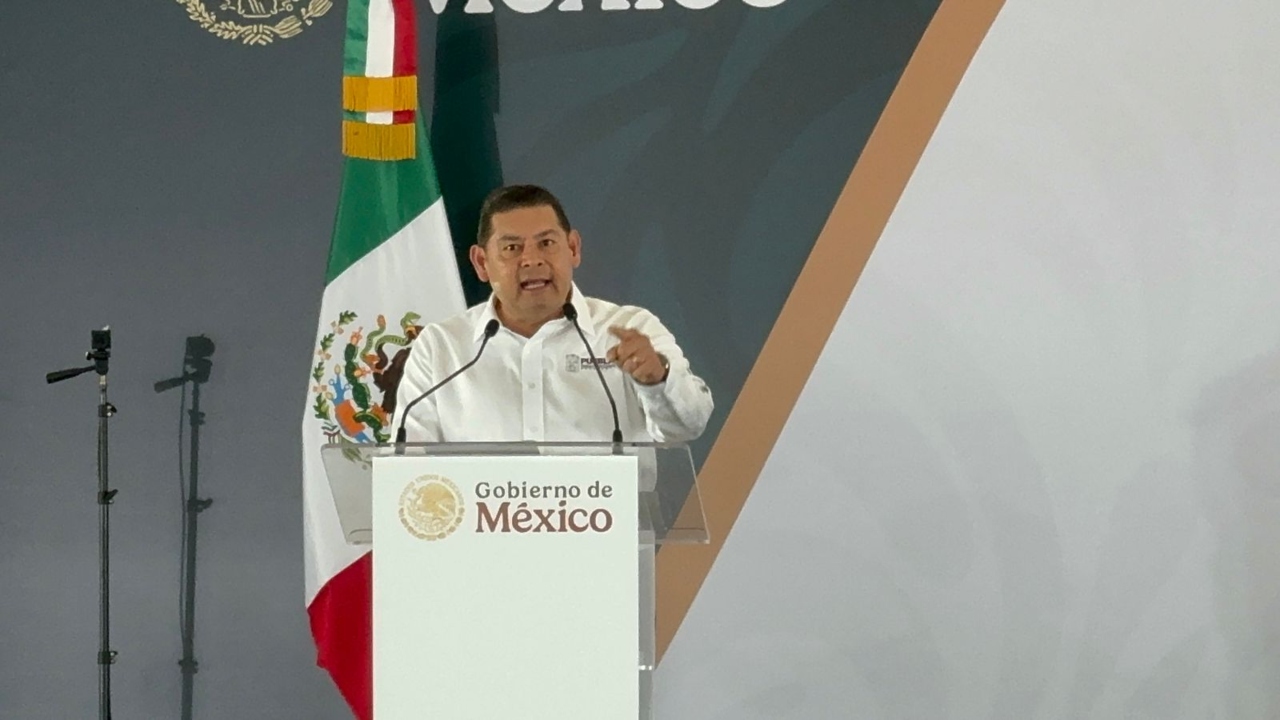 Convoca Armenta a defensa contundente de mujeres y migrantes