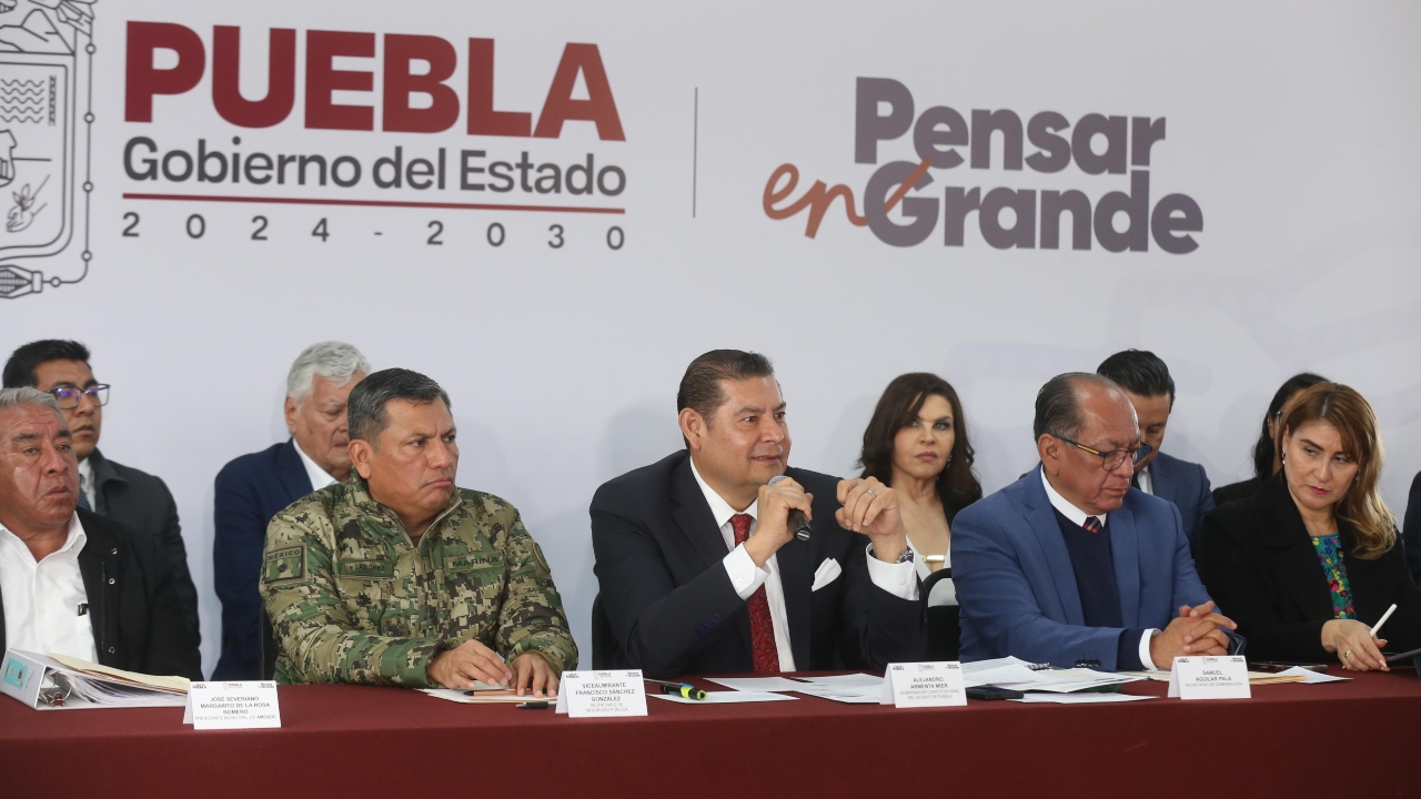 Crónica: Inicia Armenta giras por municipios de Puebla