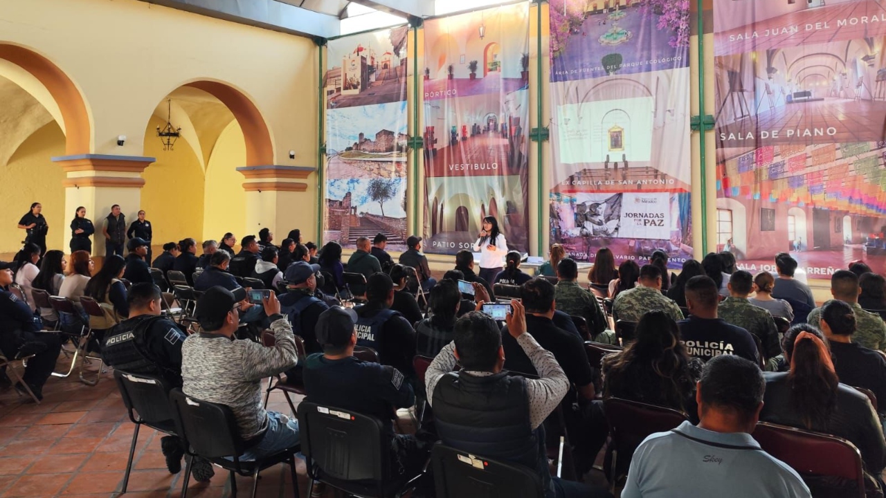 Capacitan en derechos humanos a agentes municipales de Región Tehuacán