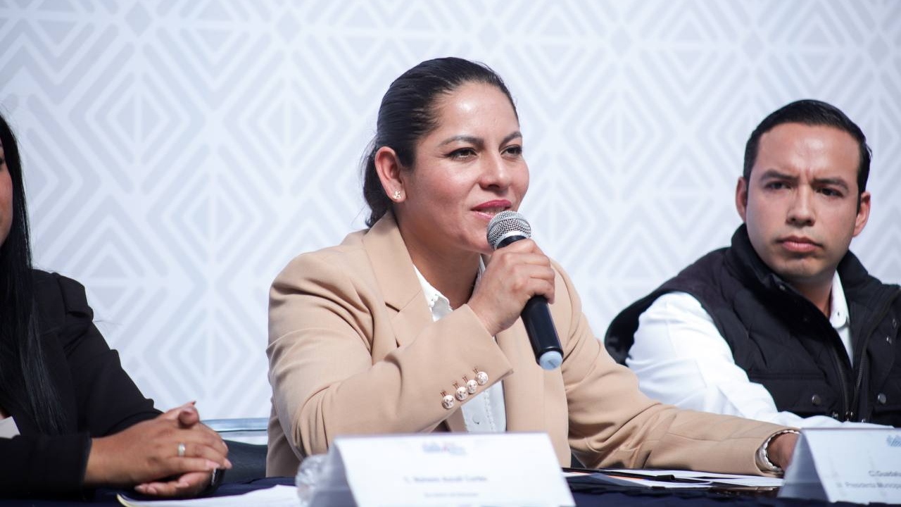 Refuerza Cuautle apoyo a migrantes con agenda solidaria