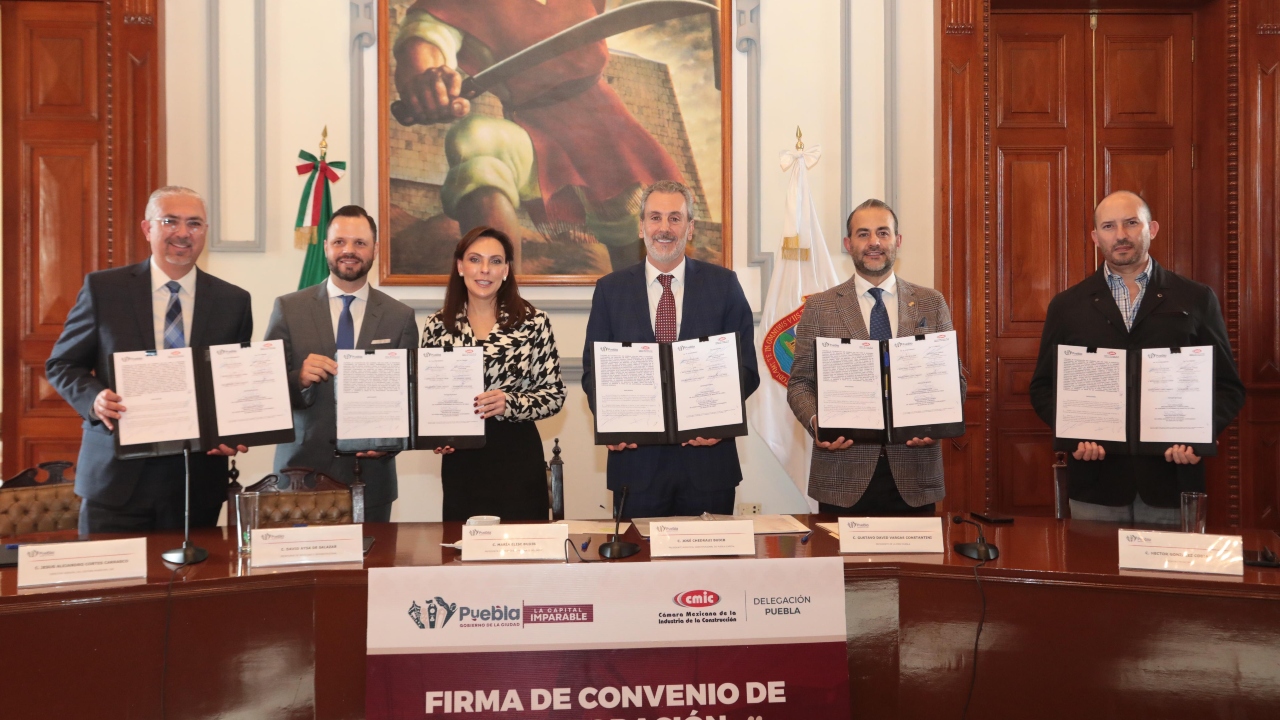 Signa Ayuntamiento de Puebla convenio con CMIC