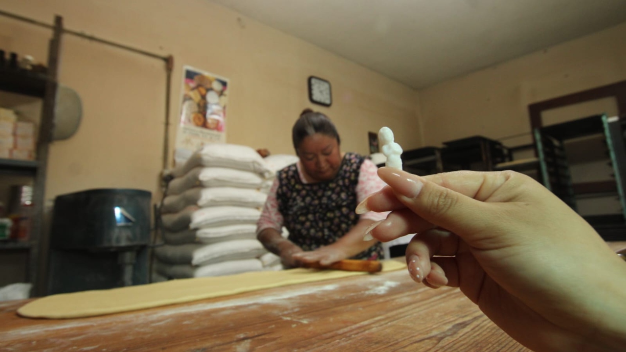 Invitan a reciclar muñecos de las Roscas de Reyes
