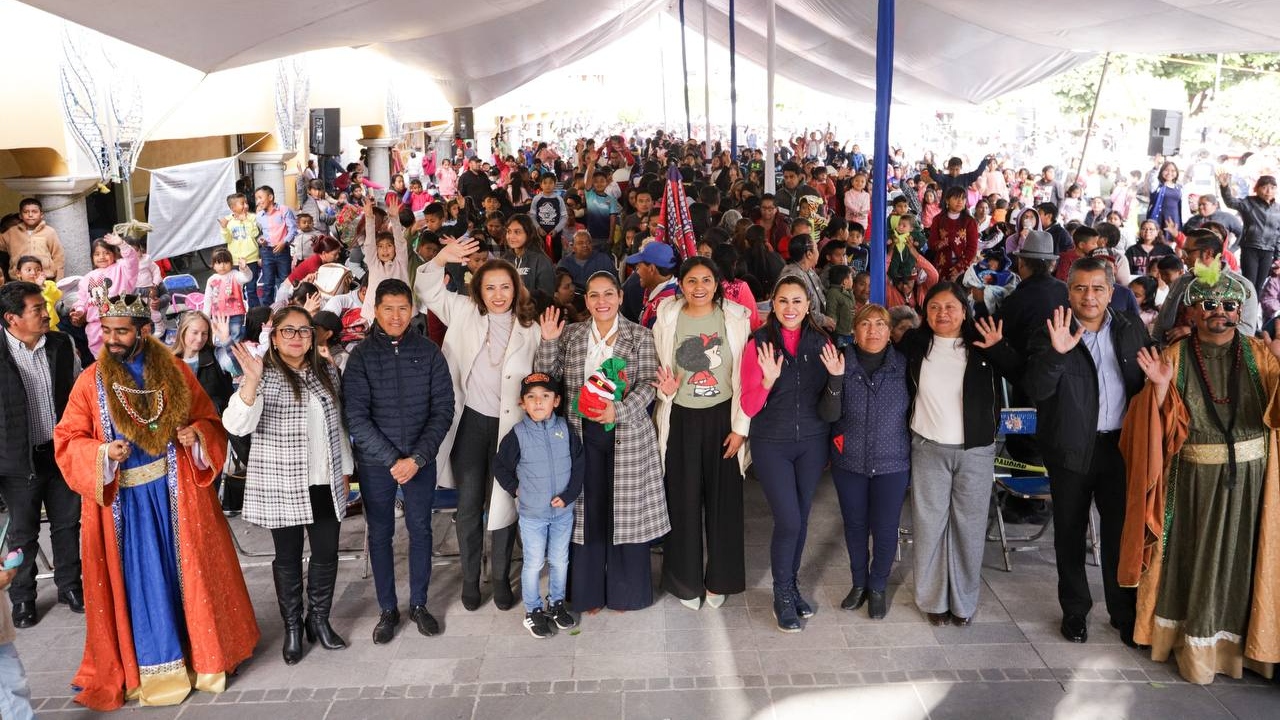 Festejan a los Reyes Magos en San Andrés Cholula