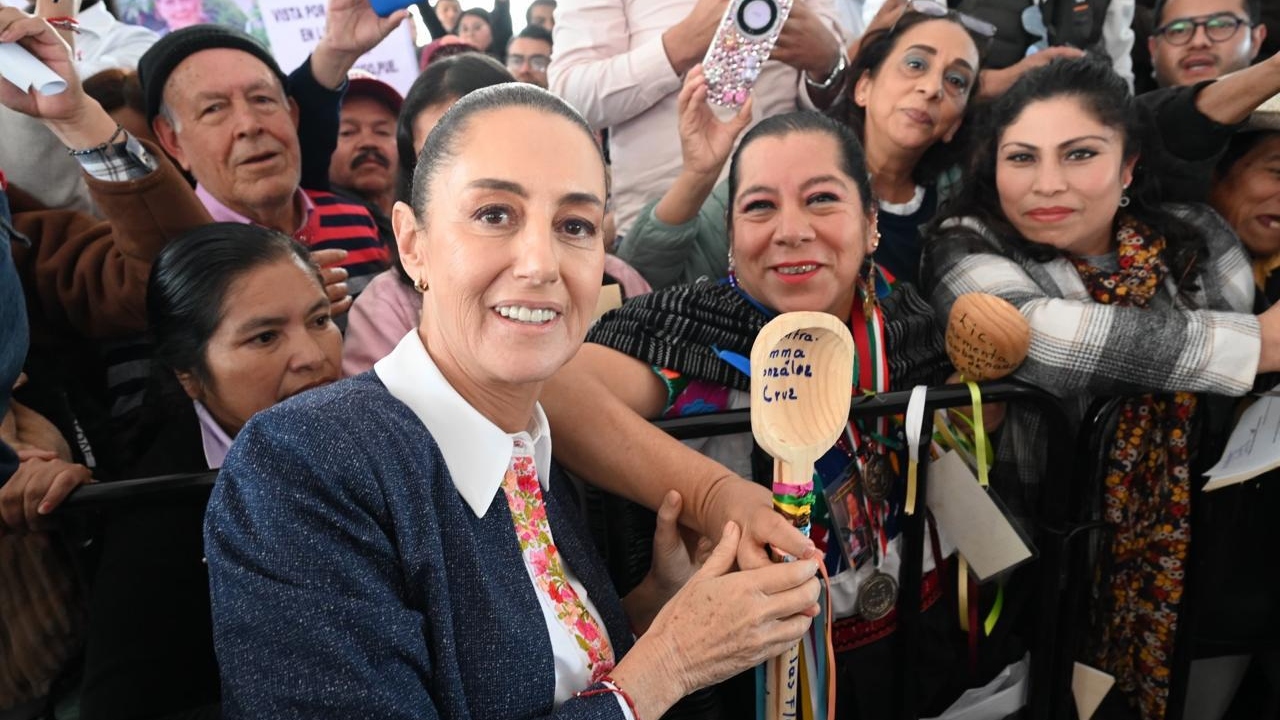 Desde Puebla, respalda Sheinbaum a mexicanos en Estados Unidos