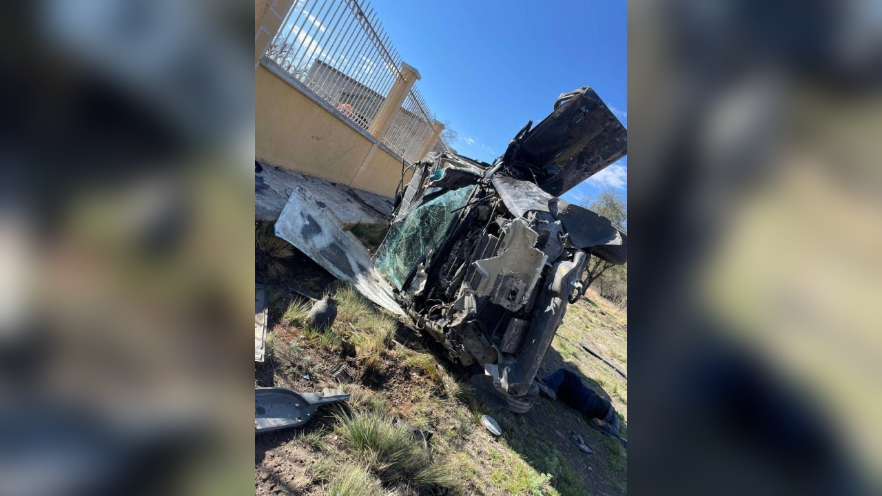 Accidente en Acajete deja tres lesionados