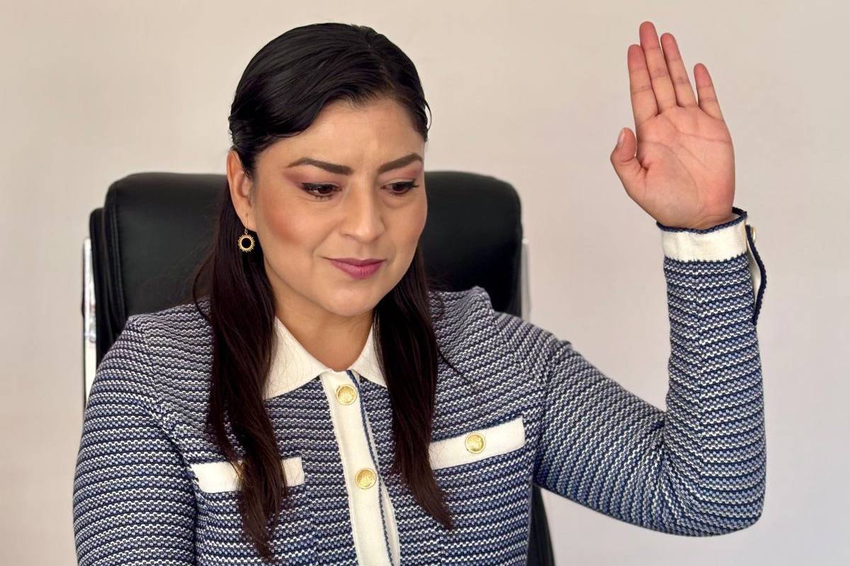 Claudia Rivera defiende nuevo régimen fiscal para PEMEX y la soberanía energética