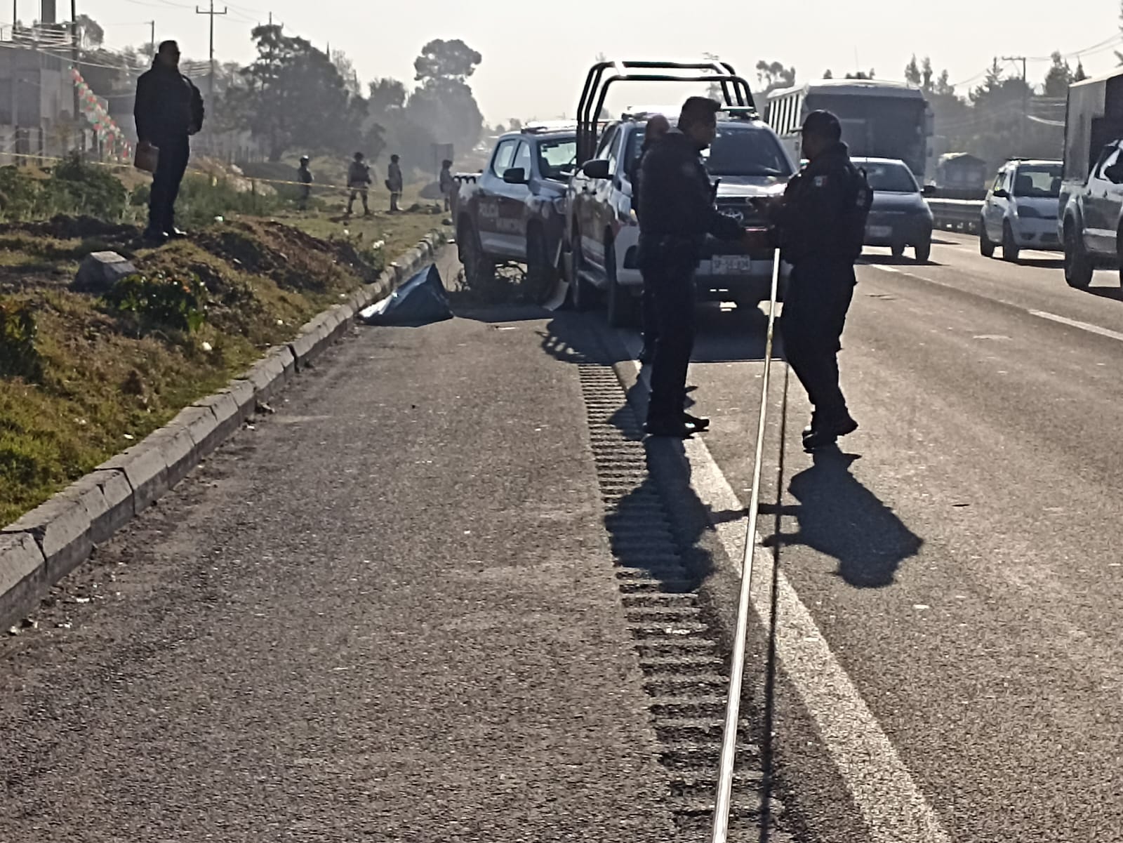 Dejan bolsa con restos humanos sobre la autopista Puebla-Orizaba