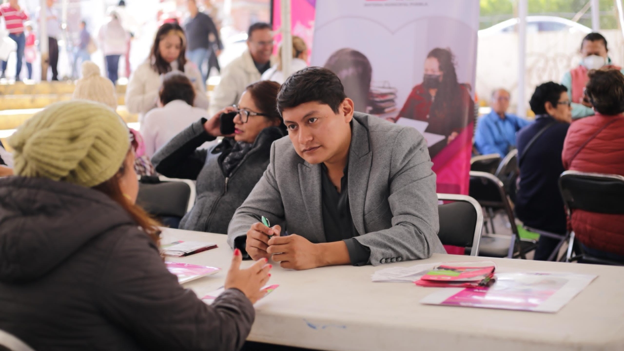 Ofrece SMDIF acompañamiento jurídico a la ciudadanía