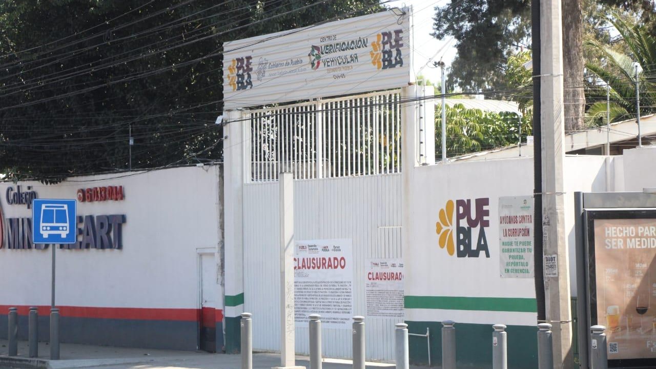 Van seis verificentros clausurados por incumplimiento de normas: Medio Ambiente