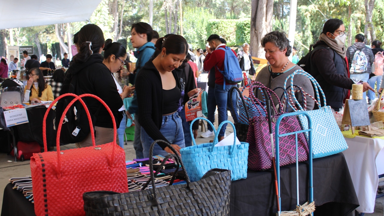 Impulsa Gobierno estatal economía local con “Mercaditos Solidarios”
