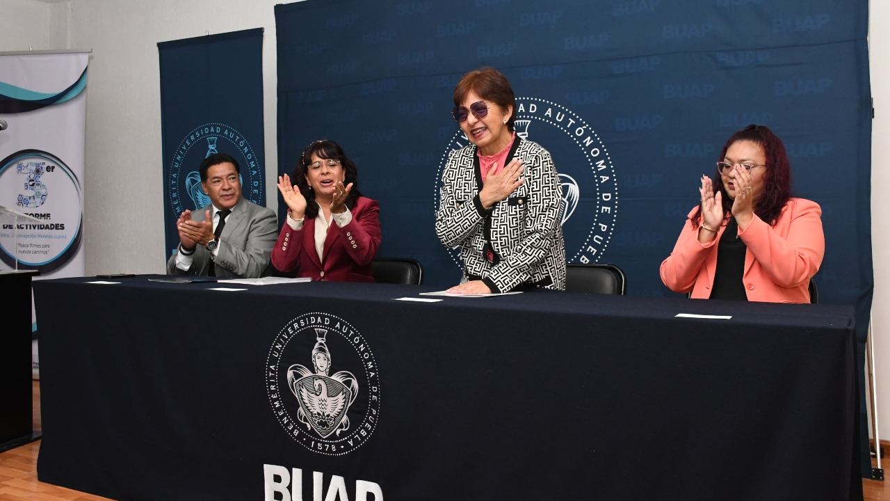 Reconoce BUAP trabajo de la Preparatoria Alfonso Calderón Moreno