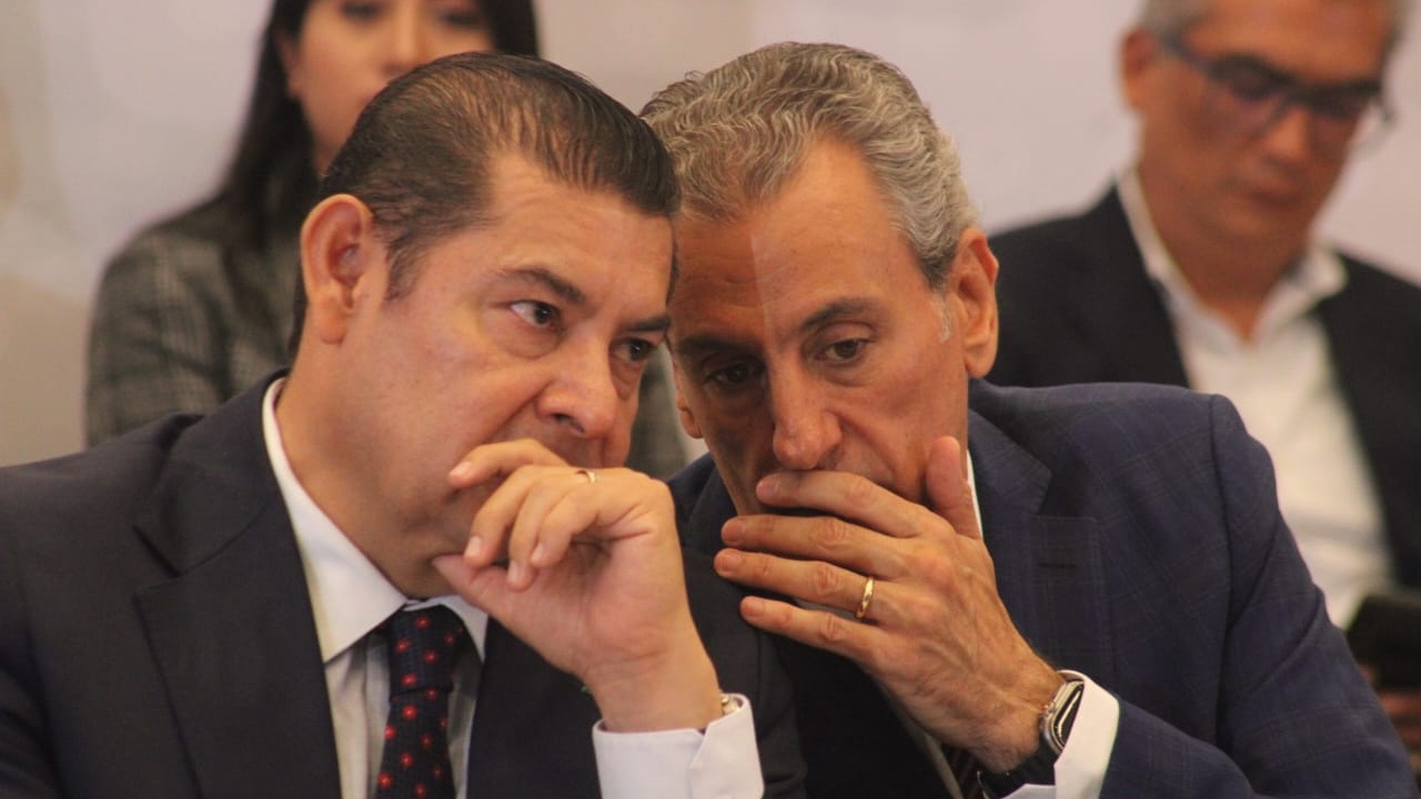Armenta y Chedraui apoyarán a las familias de policías asesinados