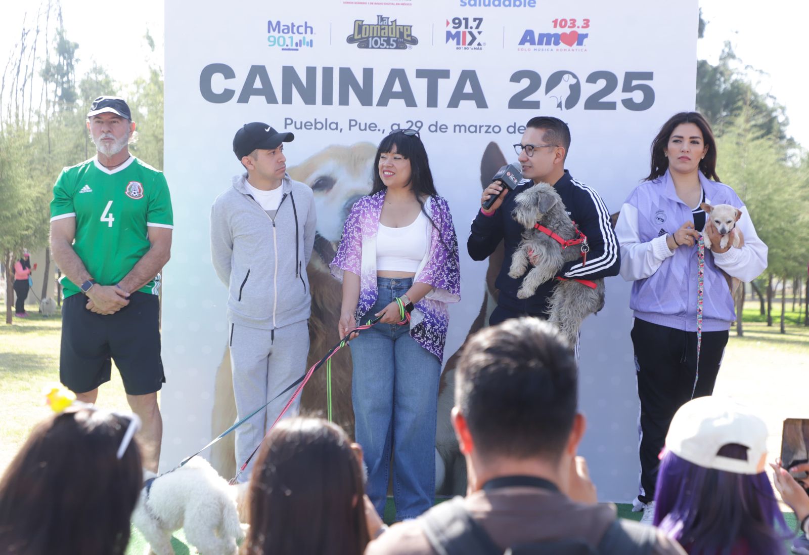Realiza Bienestar Animal primer \"caninata\" con mascotas en el Parque Ecológico