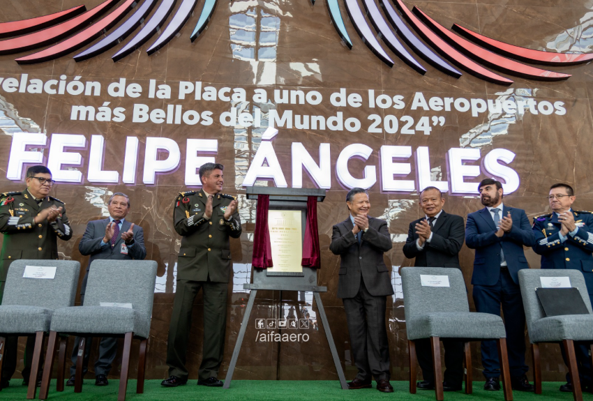 Develan placa en el AIFA por ser uno de los aeropuertos más bellos del mundo