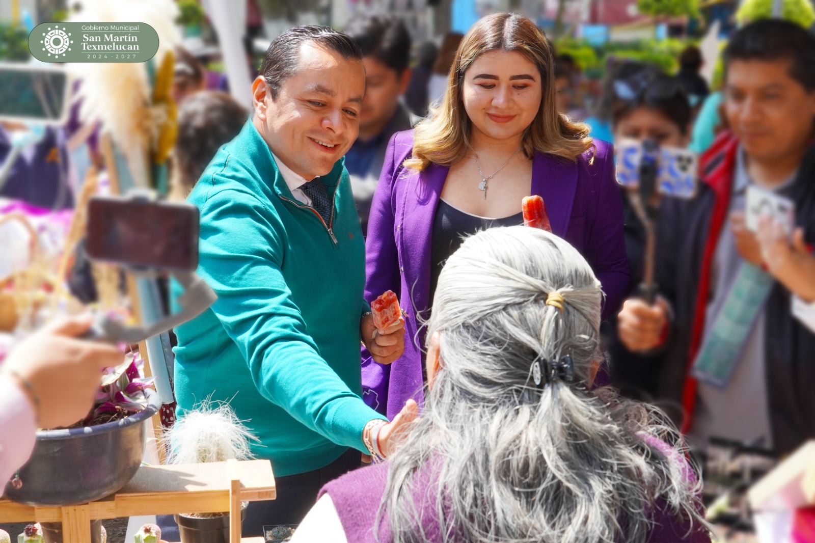 Atienden a más de mil mujeres en jornada de servicios en Texmelucan
