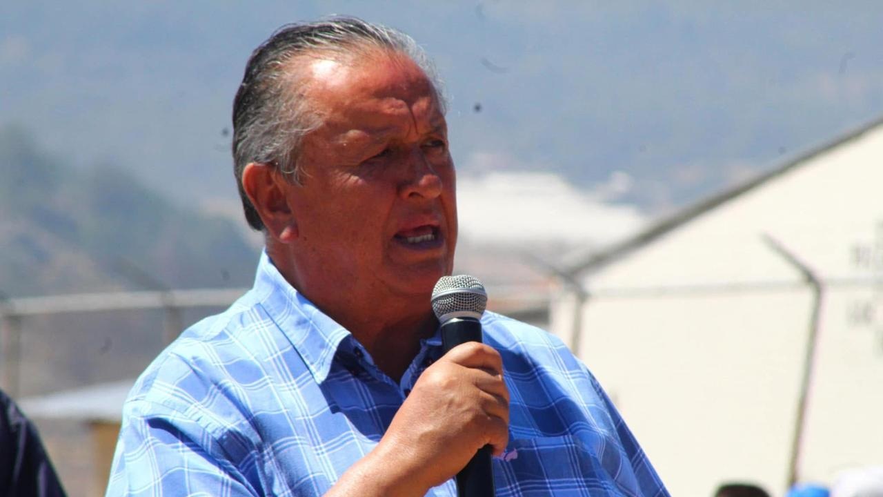 Mario Olvera abandona al PRI y apoya a Morena en Chignahuapan