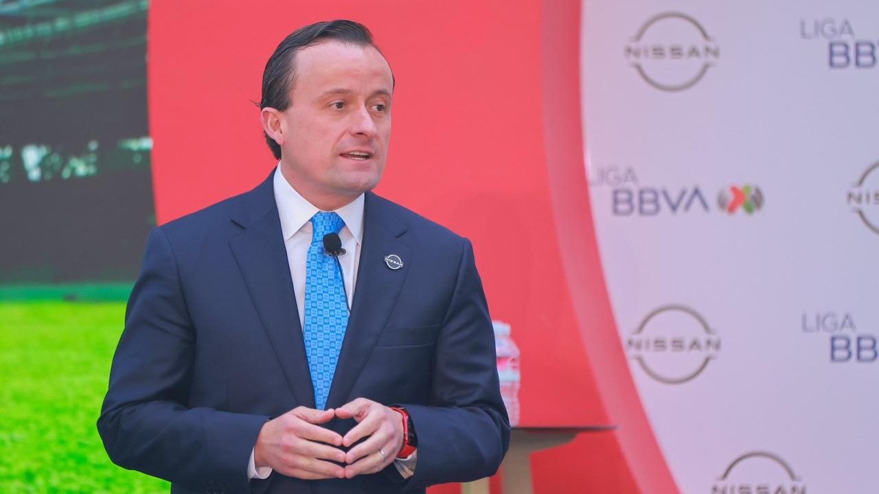 Mikel Arriola se convierte en presidente de la FMF