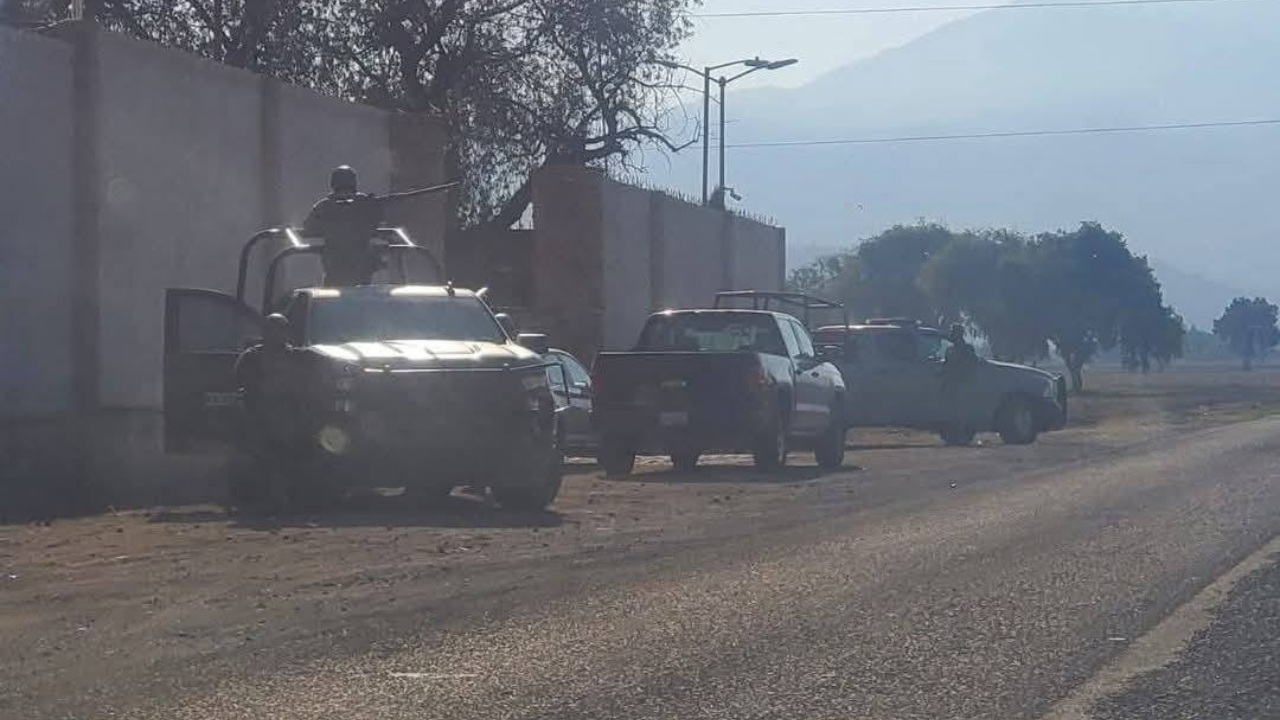 Realizan militares y marinos fuerte operativo en Tlachichuca