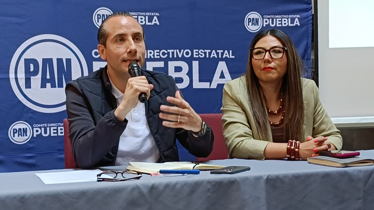 TEEP sanciona a Riestra por exponer identidad de menores en propaganda