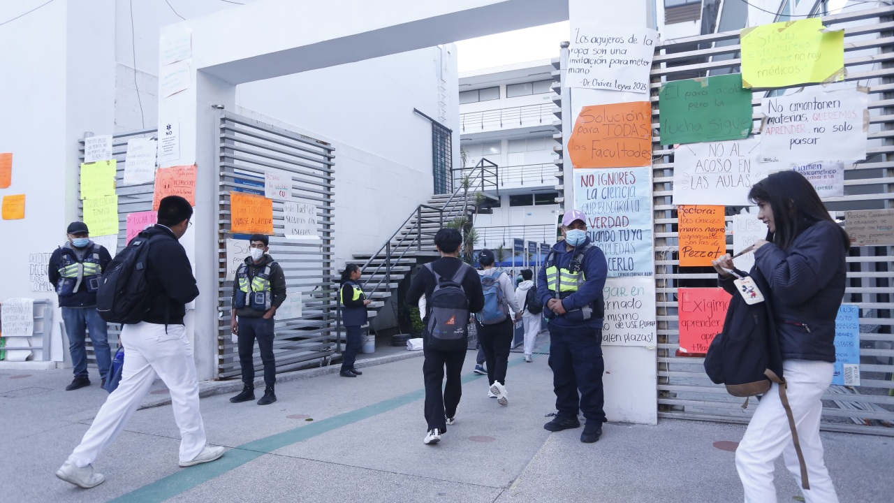 Llama Sheinbaum al diálogo para resolver paro estudiantil en la BUAP