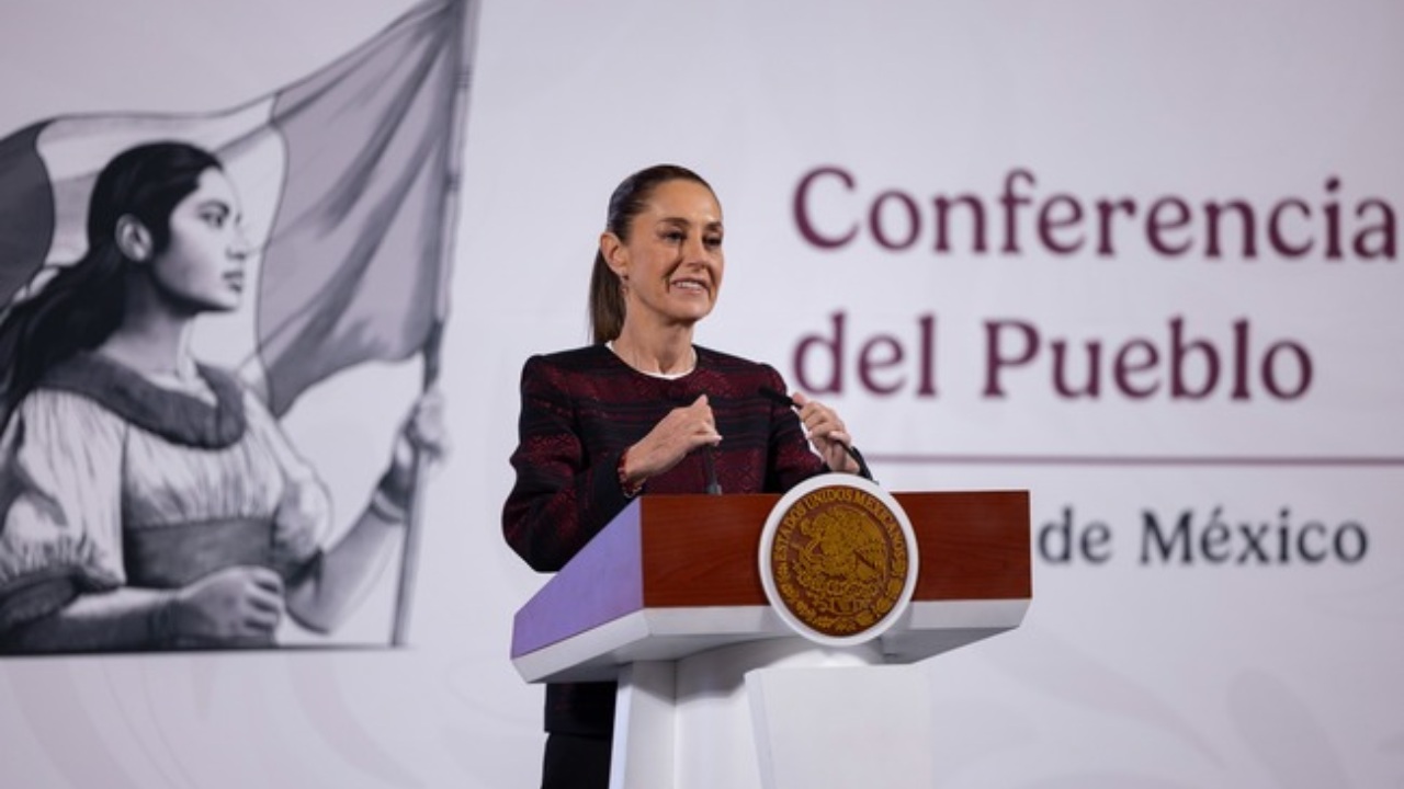 CURP incluirá foto y huella dactilar por razones de seguridad: Sheinbaum  