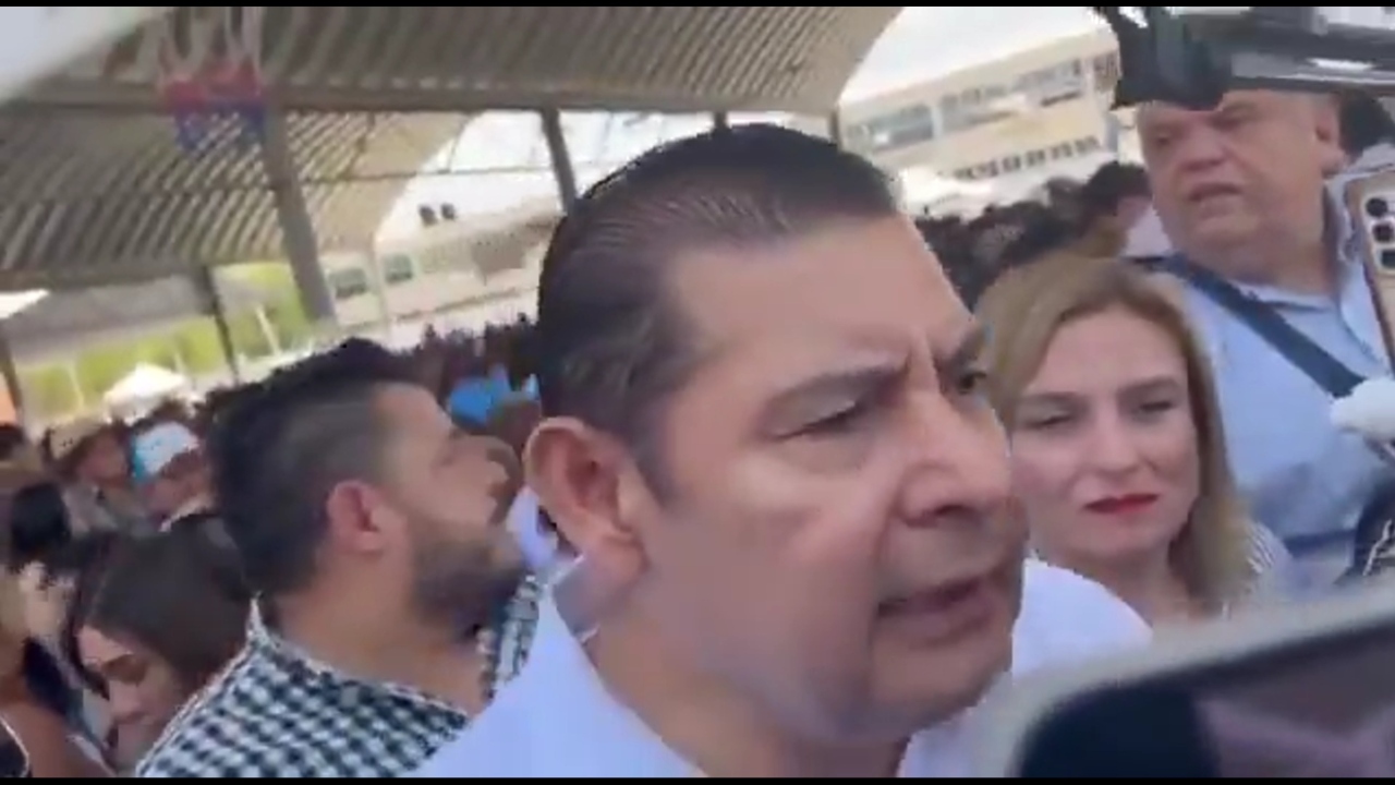 Gobernador responsabiliza al INE de conflictos en extraordinarias