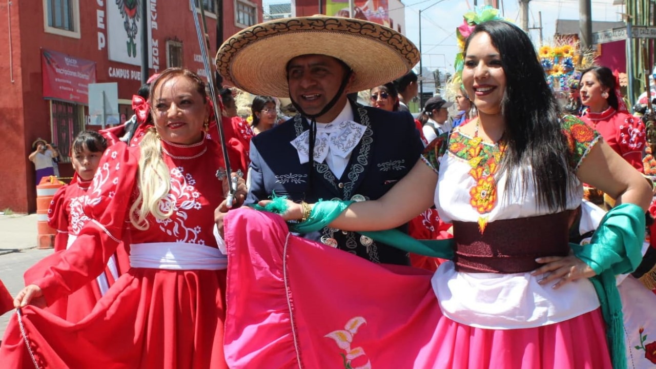Participa alcaldesa en Carnaval de San Pedro Cholula