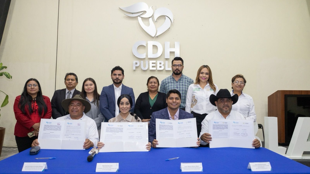 CDH Puebla y ayuntamientos acuerdan fortalecer derechos humanos