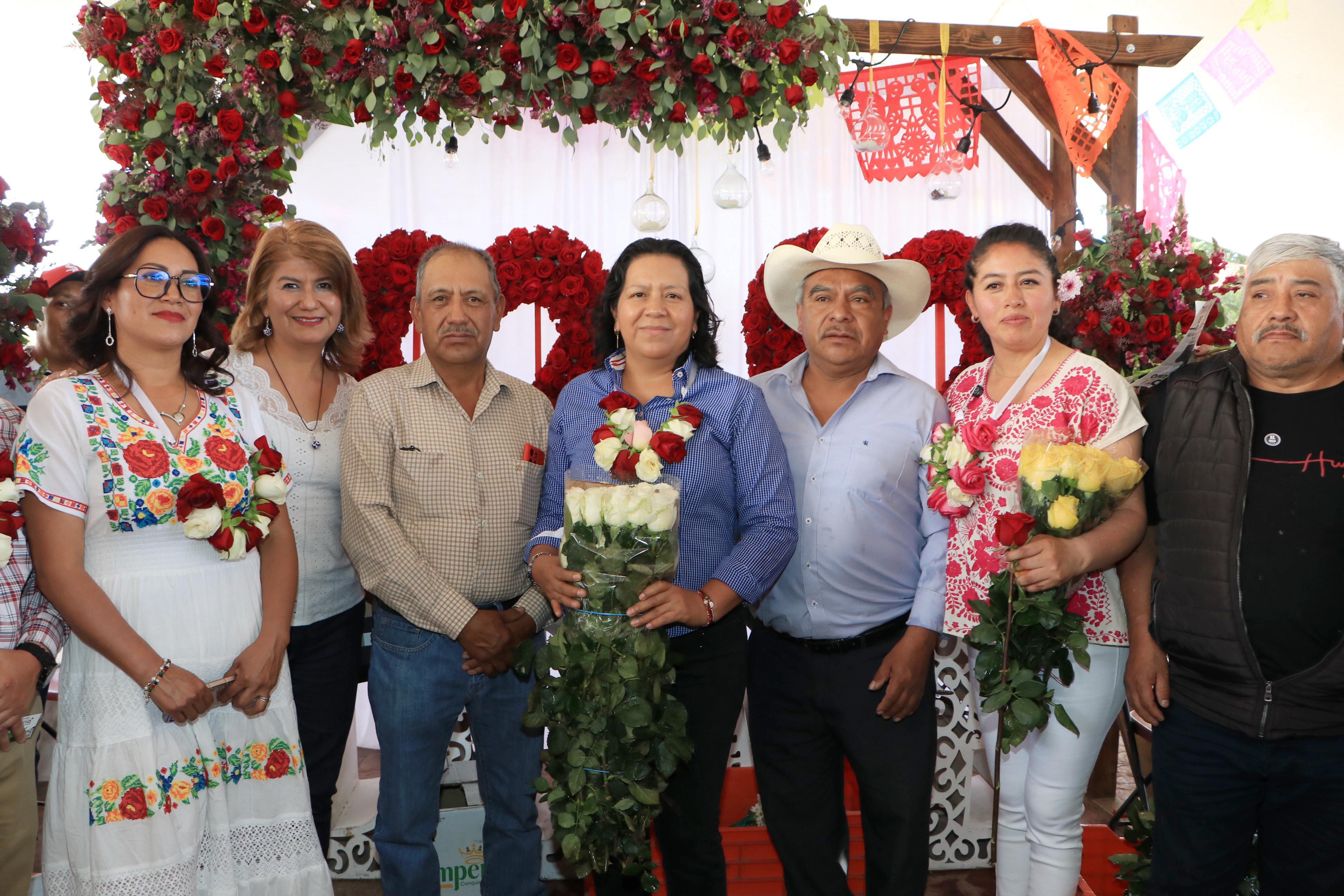 Floricultores poblanos, motor de desarrollo en Puebla