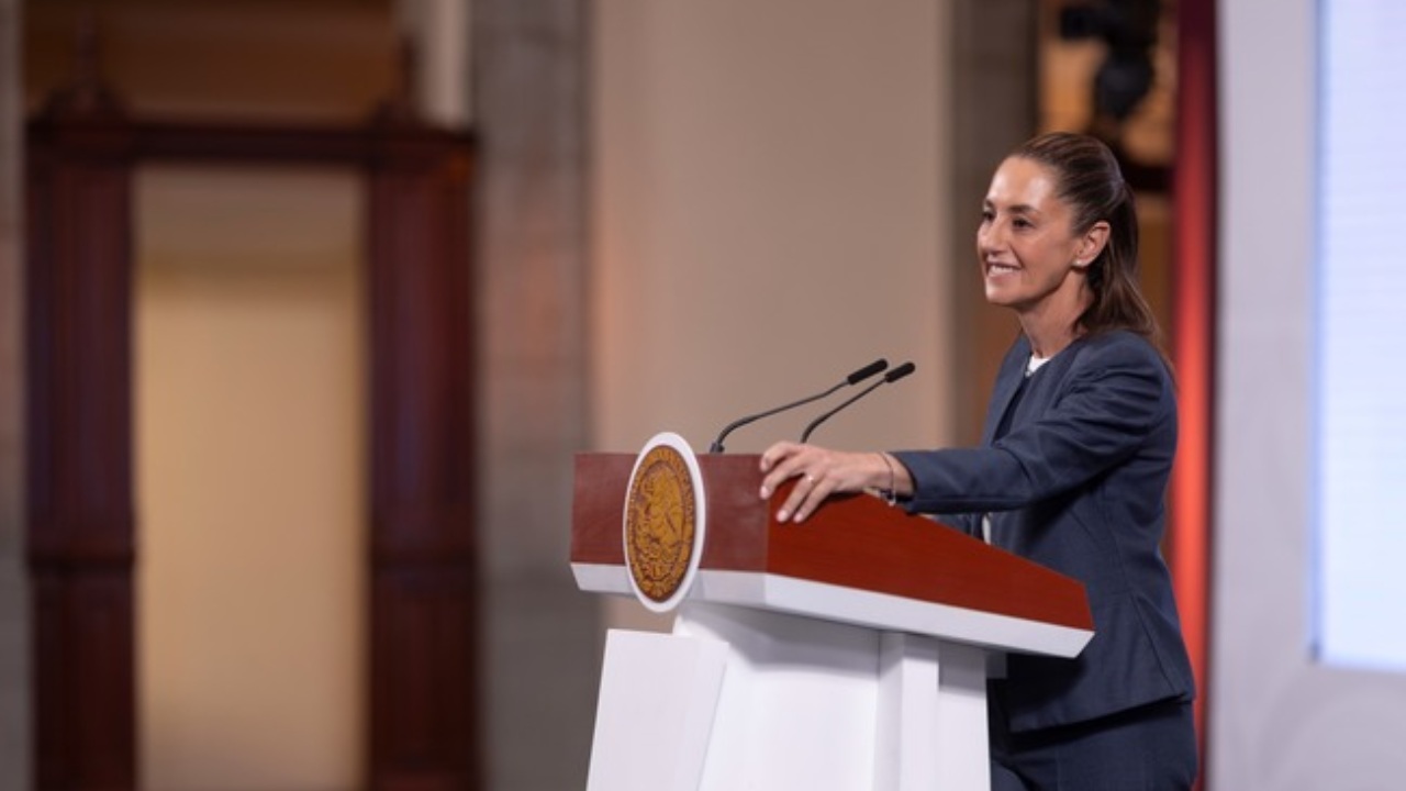 Claudia Sheinbaum expresa su pésame por la muerte del Papa