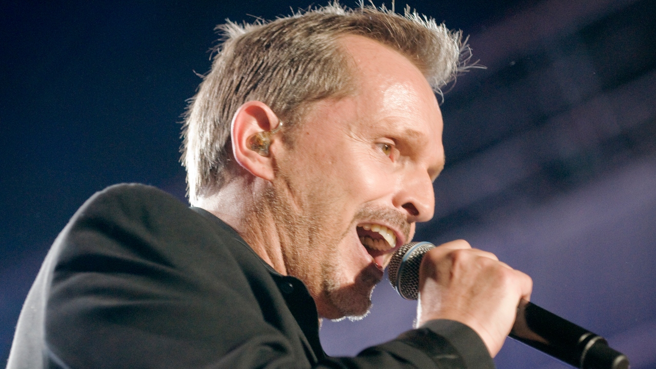 Miguel Bosé cerrará la Feria de Puebla 2025 el 11 de mayo