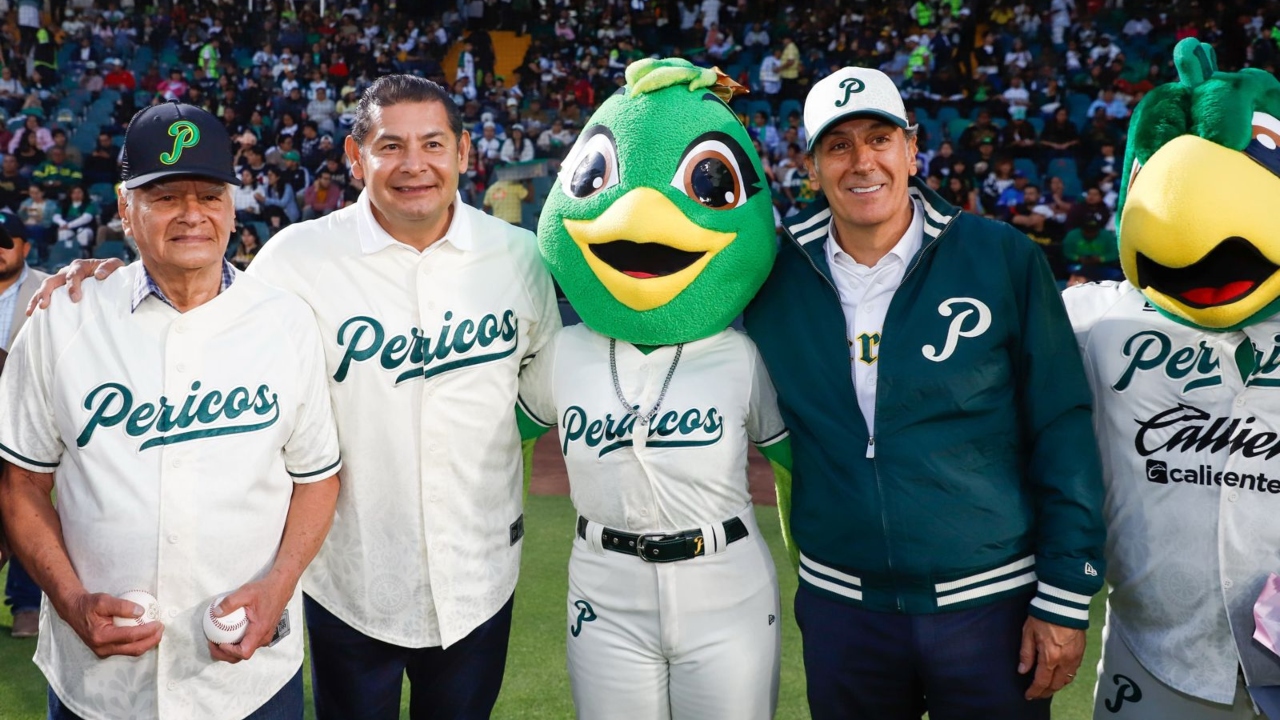 Gobernador Armenta acude a inicio de temporada de Pericos