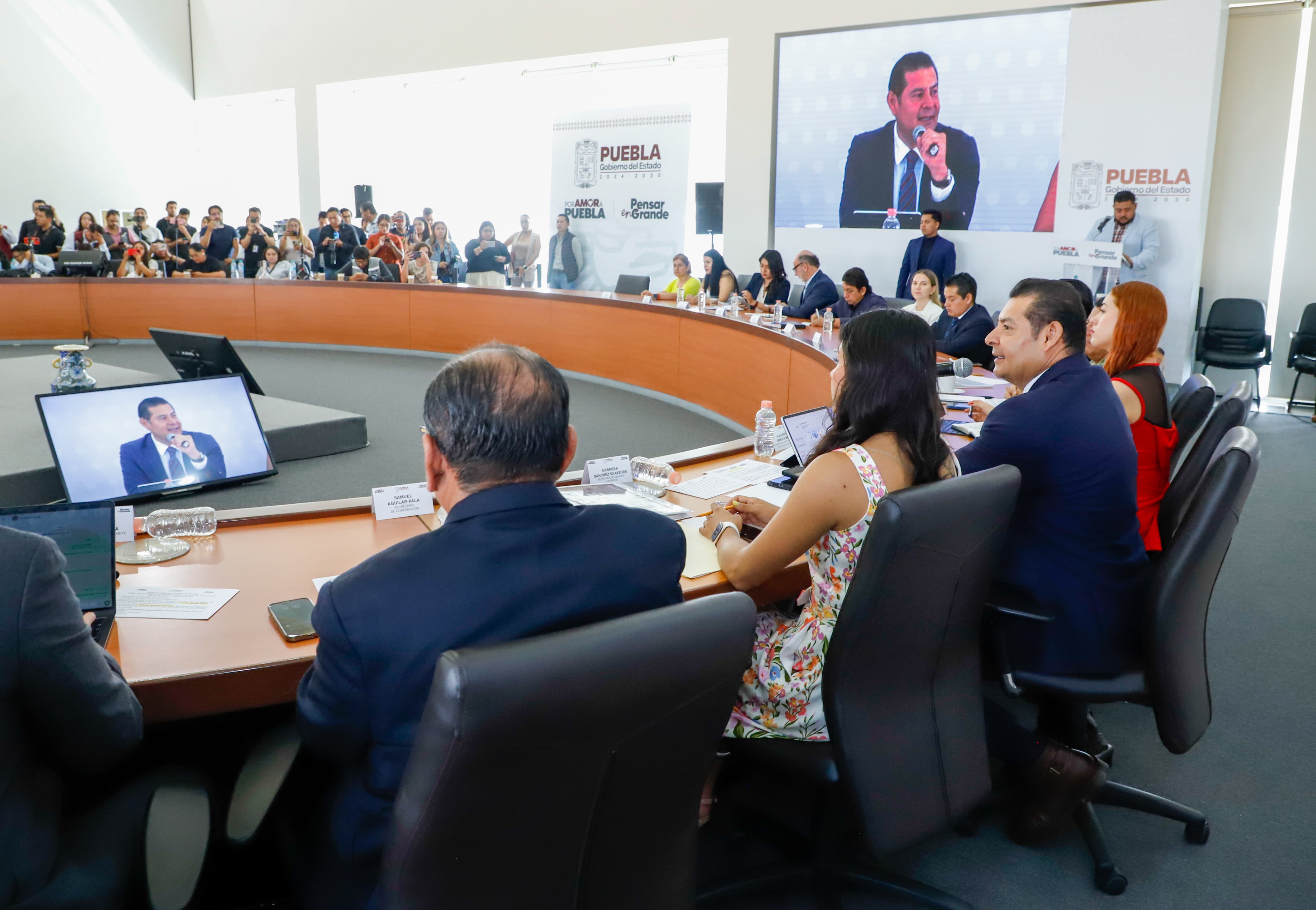Armenta frena modelo de saqueo heredado por gobiernos del pasado en Puebla