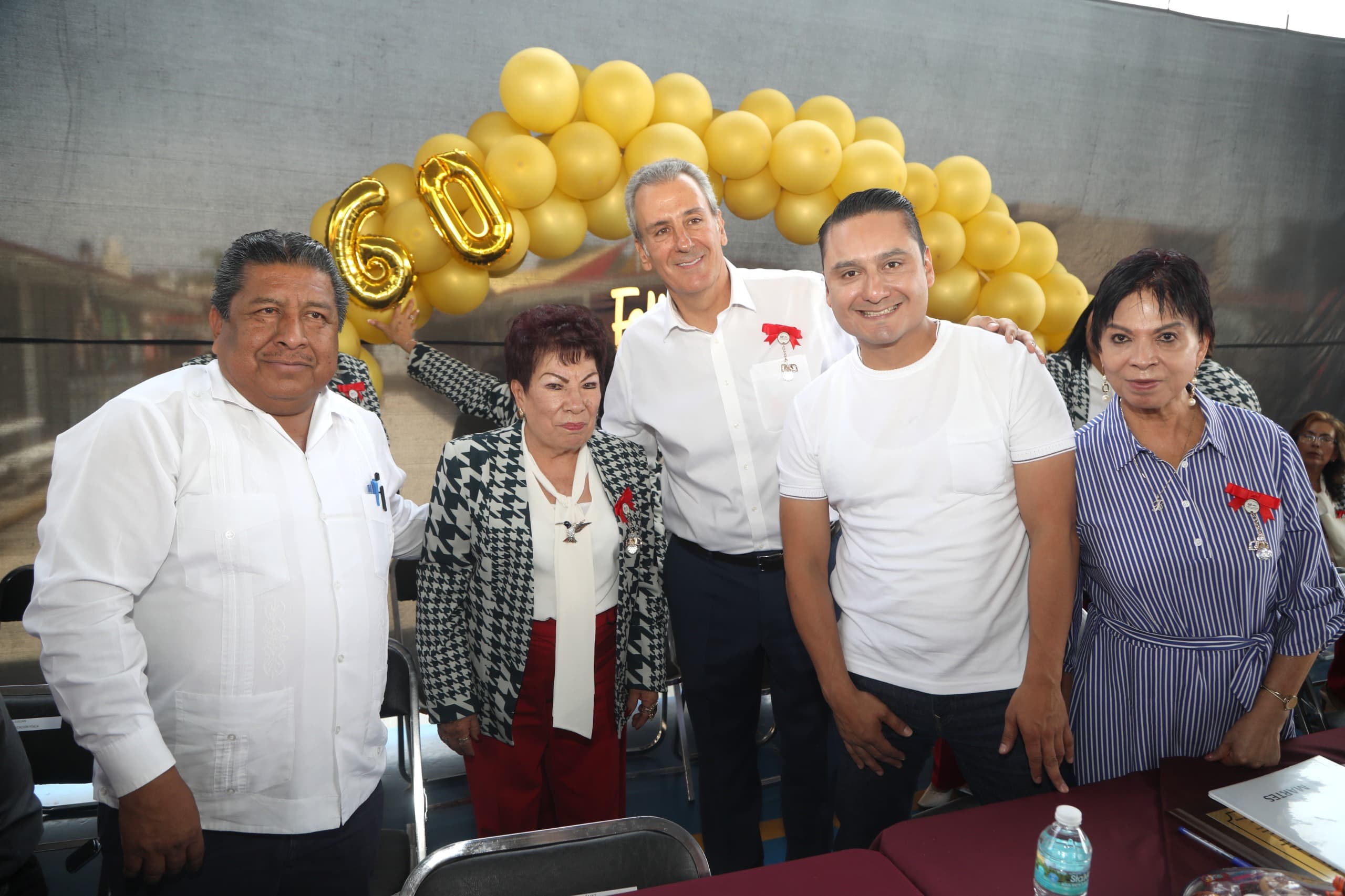 Reconoció Pepe Chedraui a las y los maestros por su labor para la formación de niñas, niños y adolescentes