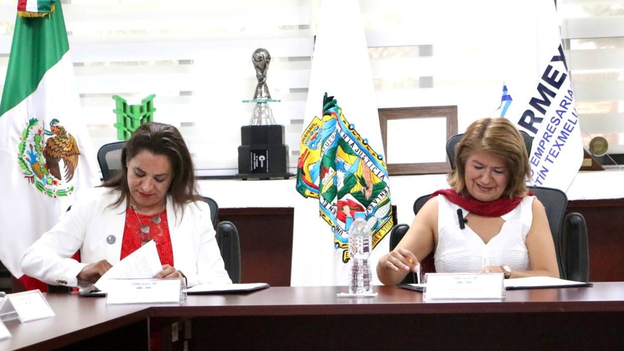 UTH firma colaboración con Coparmex San Martín Texmelucan