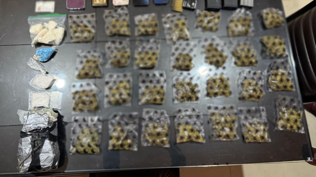 Atrapan en BC a sujeto con más de 200 kilos de metanfetaminas