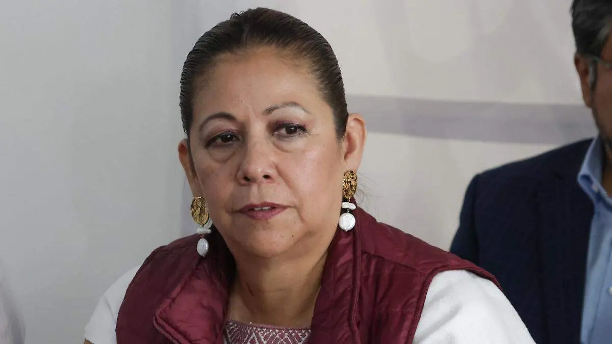 Analizan excluir a funcionarios públicos de reforma contra ciberasedio en Puebla