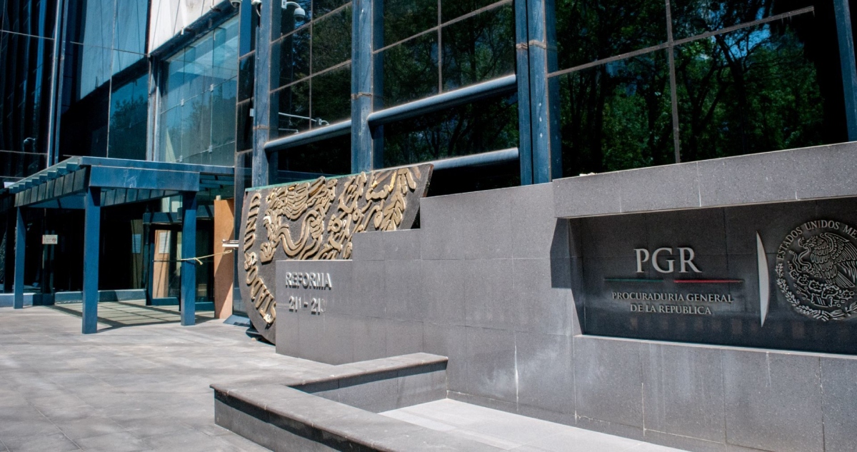 FGR impugna fallo que absolvió a exfuncionaria por caso Pegasus