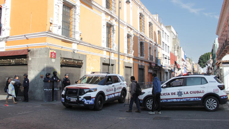 Ambulantes acceden a reubicación tras operativo sin incidentes en el Centro Histórico