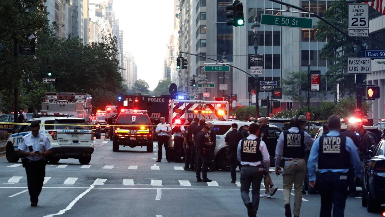 Tiroteo en Nueva York causa cinco muertos, incluido un policía